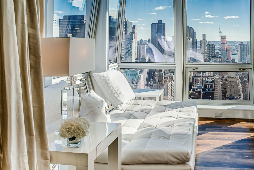 Featured Property of the Day: Midtown Diamond, New York City Apartment