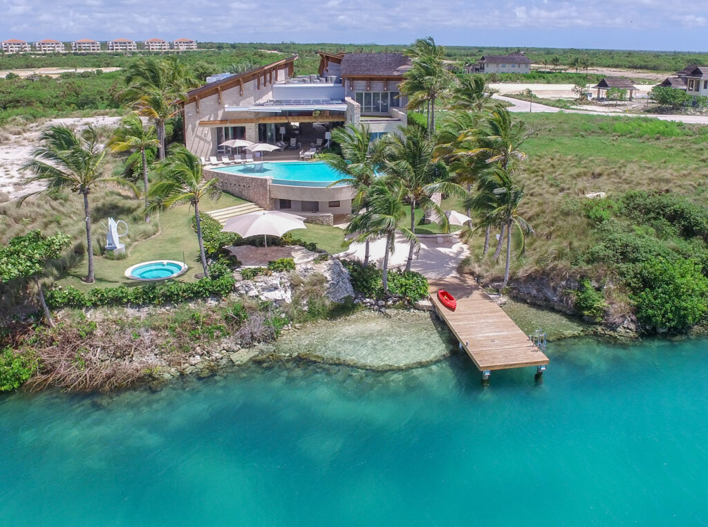 Villa Oceania | Haute Retreats