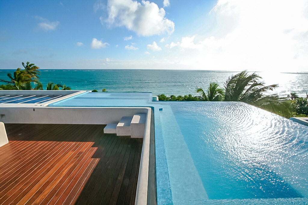 Looking for the right luxury villa rentals for the Spring Break