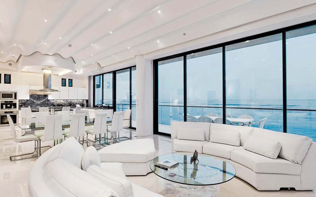 Villa Sea Glass Living Area | Malibu | Haute Retreats