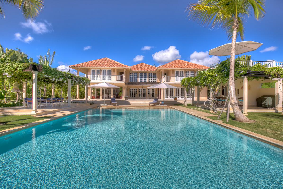 How to Enjoy a Luxury Villa Rentals Stay in the Dominican Republic