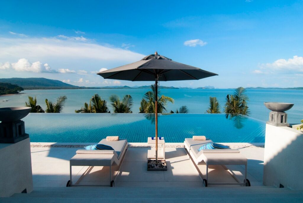 Villa Ocean's 11 Phuket the video