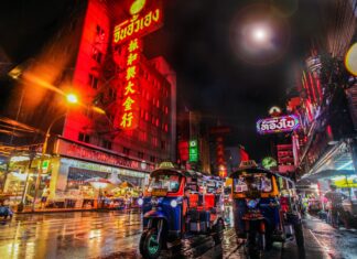 From Beaches to Temples: How to Experience Luxury Travel in Thailand