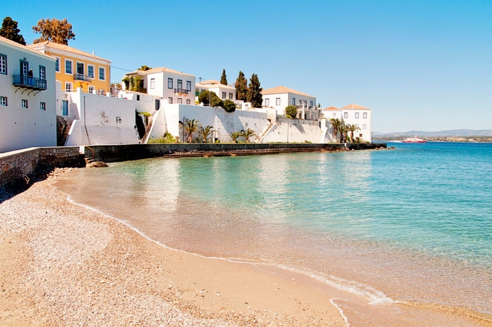 The 7 Best Islands to Visit in Greece from Athens